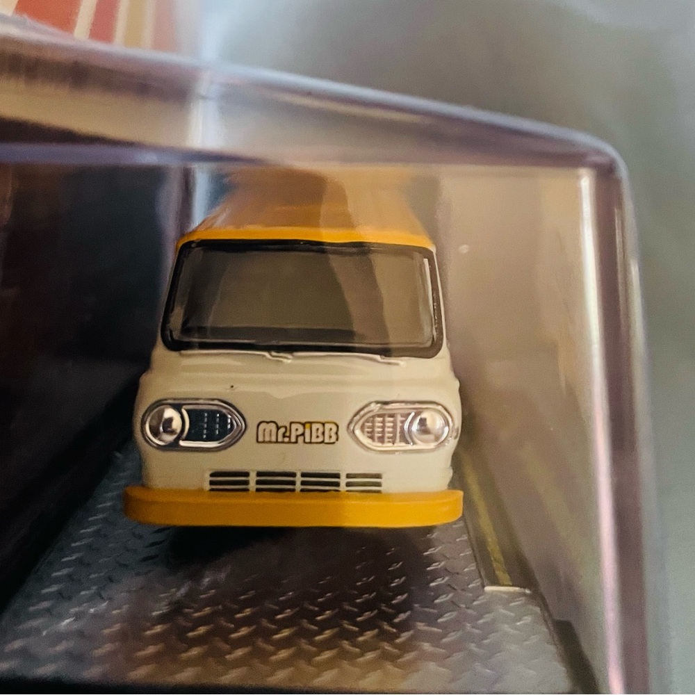 NEW In Packaging-M2 Mr. Pibb - Picture 3 of 6